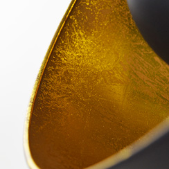 Zwarte lampen met een goud accent Goud in de details
