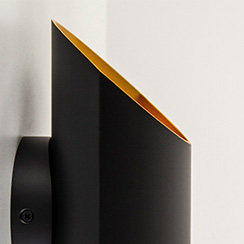 Zwarte lampen met een goud accent Goud in de details