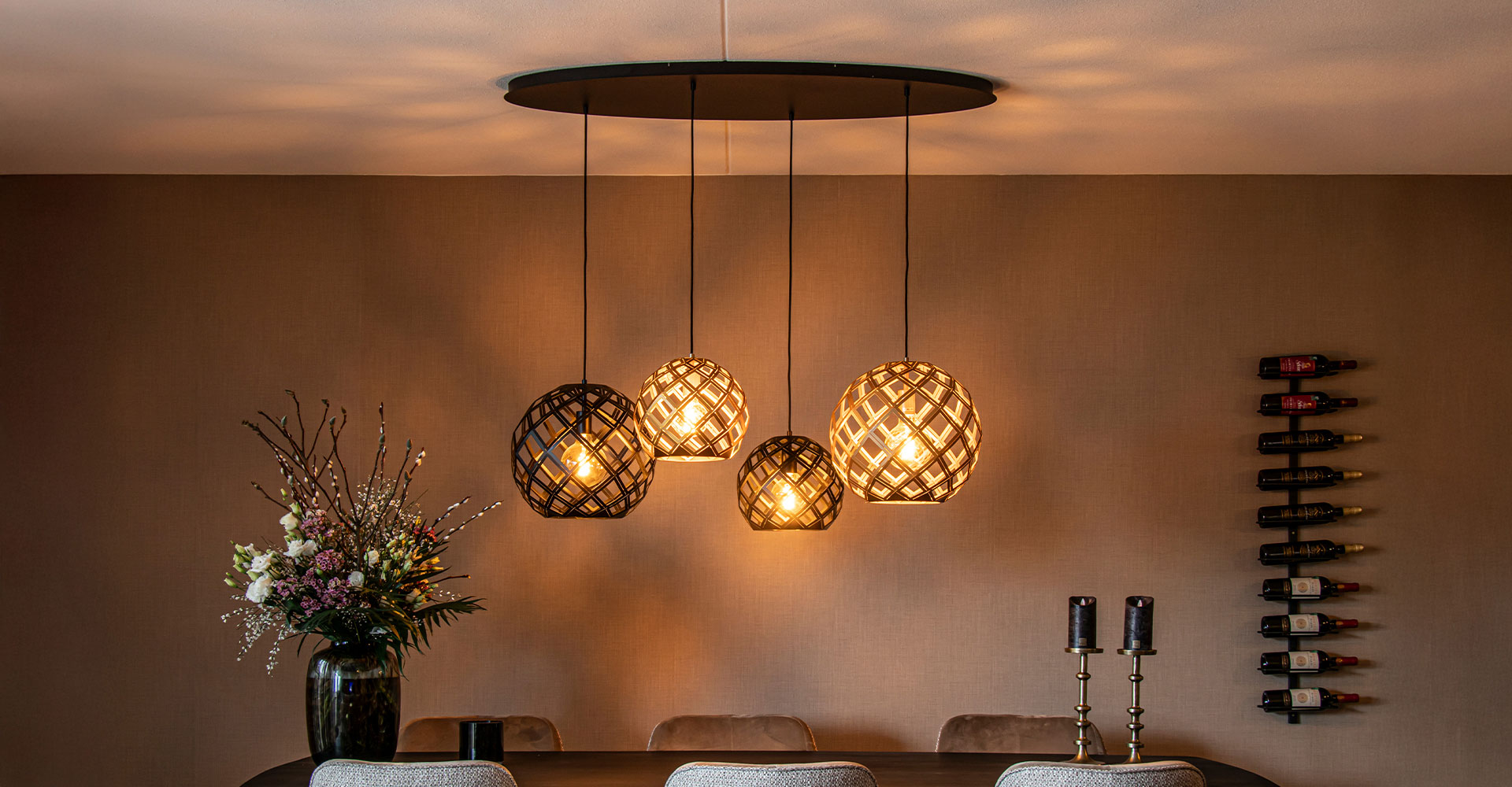 Thumbnail Lamp ophangen stappenplan