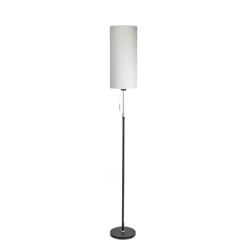 08451662 Smalle vloerlamp zwart staal lampenkap.jpg