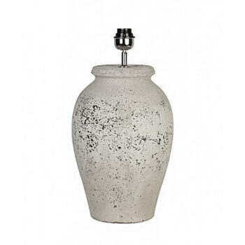 12210306 Landelijke stenen lampvoet Vulsini.jpg