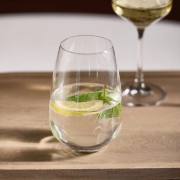 18150019 tasteofRM waterglas detail sfeer.jpg